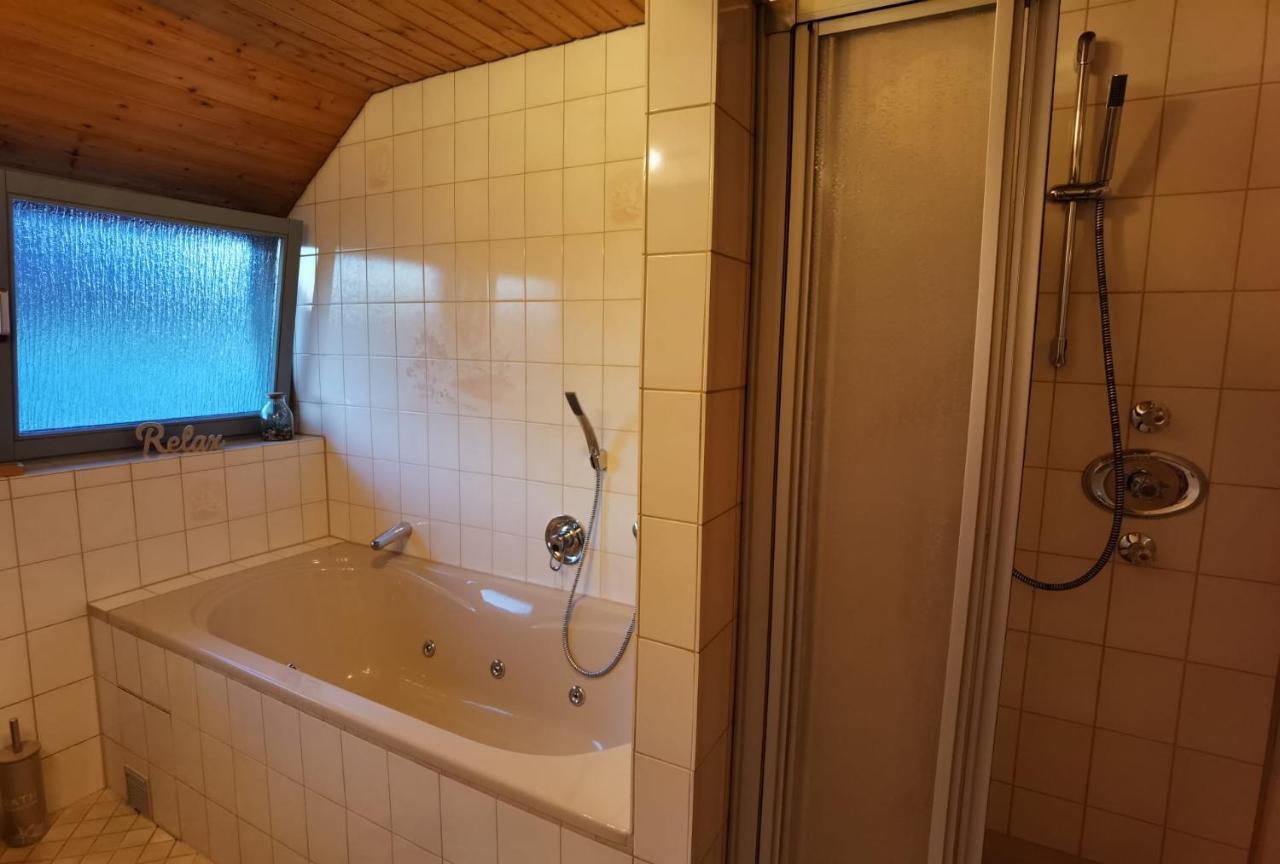 Apartment Blume Rheinhausen